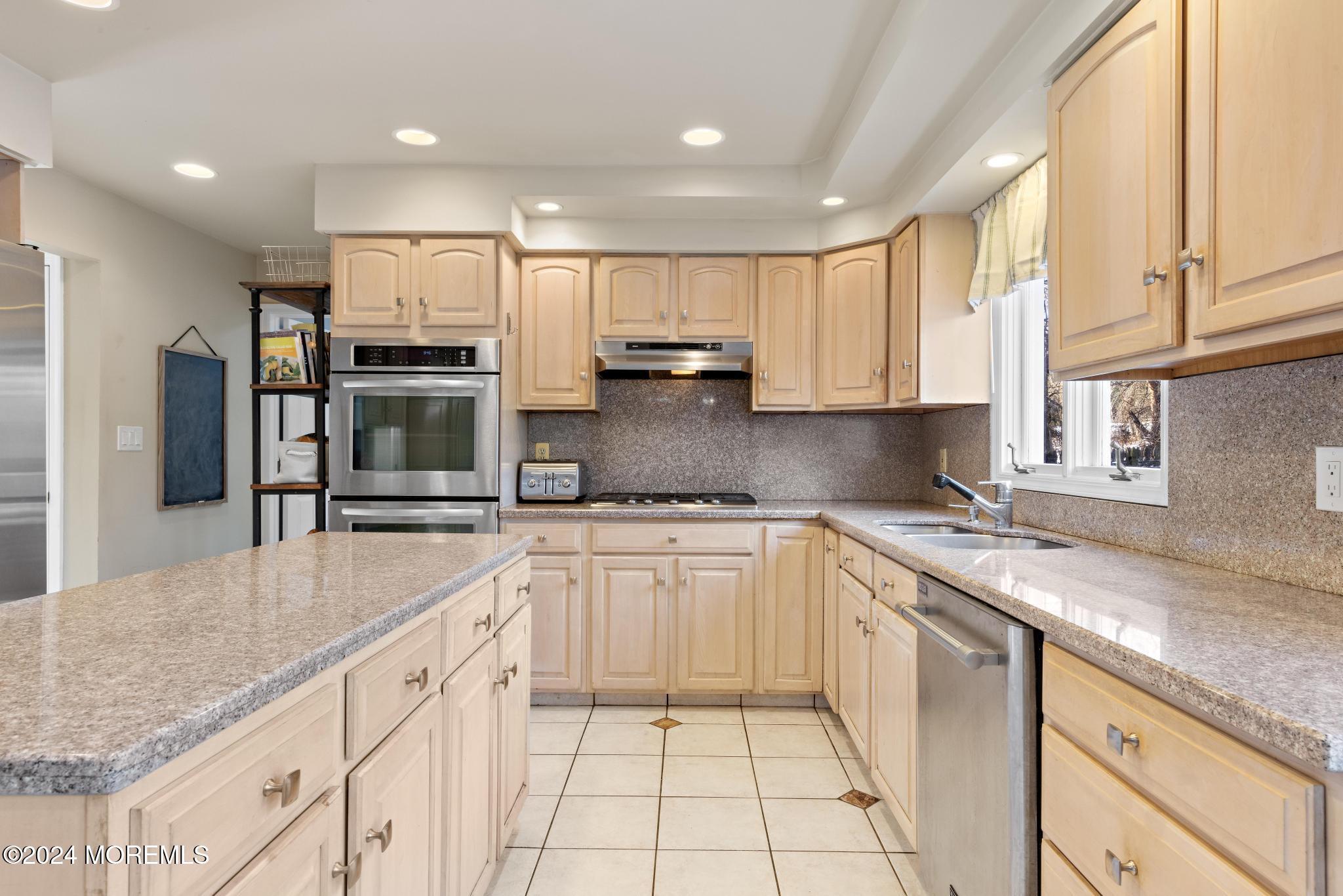 28 Beaver Dam Road Colts Neck, NJ 07722 - Photo 50 of 59 28 Beaver Dam Rd (45)