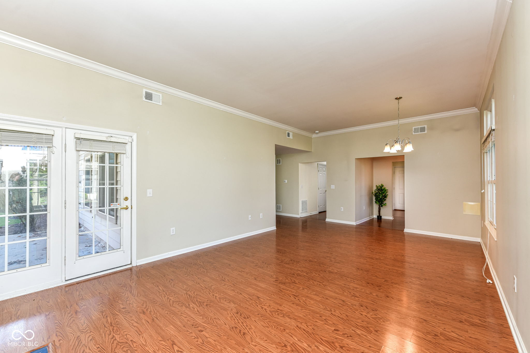 9216 Wadsworth Court Fishers, IN 46037 - Photo 8 of 50