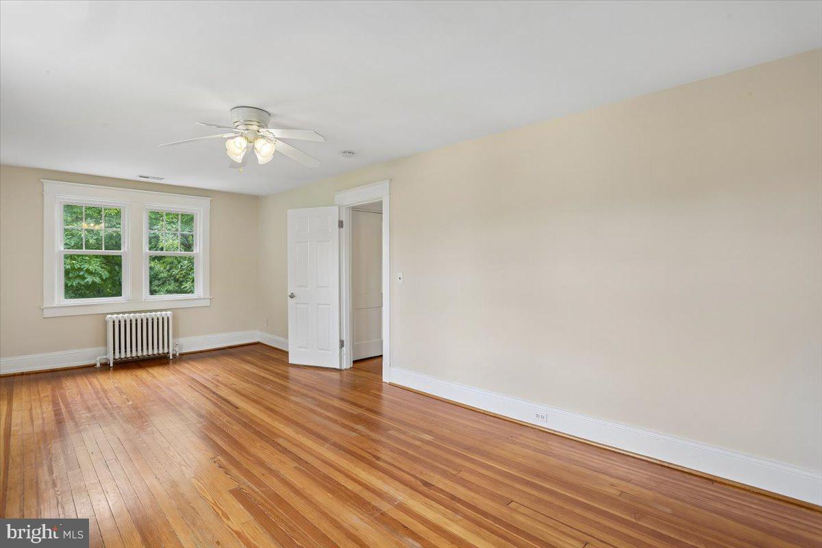 9501 Colesville Road Silver Spring, MD 20901 - Photo 44 of 71 Bedroom