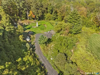 $2,200,000 | 96 Georgetown Road, Weston, CT 06883