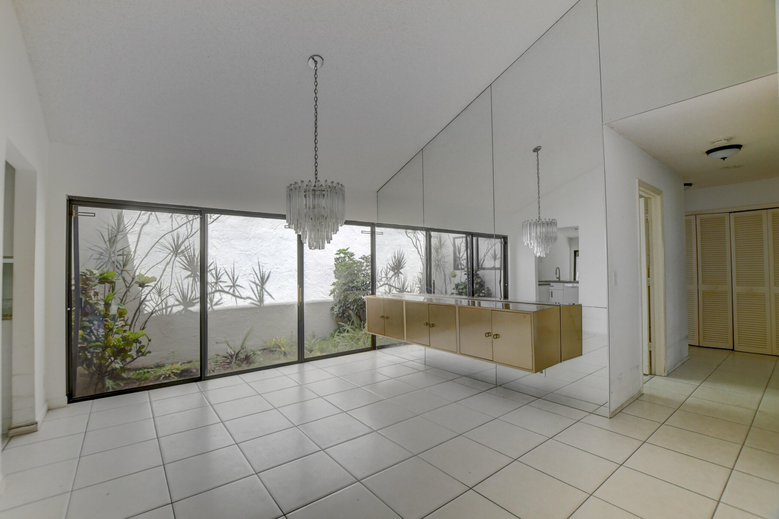 7374 Woodmont Court Boca Raton, FL 33434 - Photo 18 of 42 22_ebf_0206_07_08_09_10