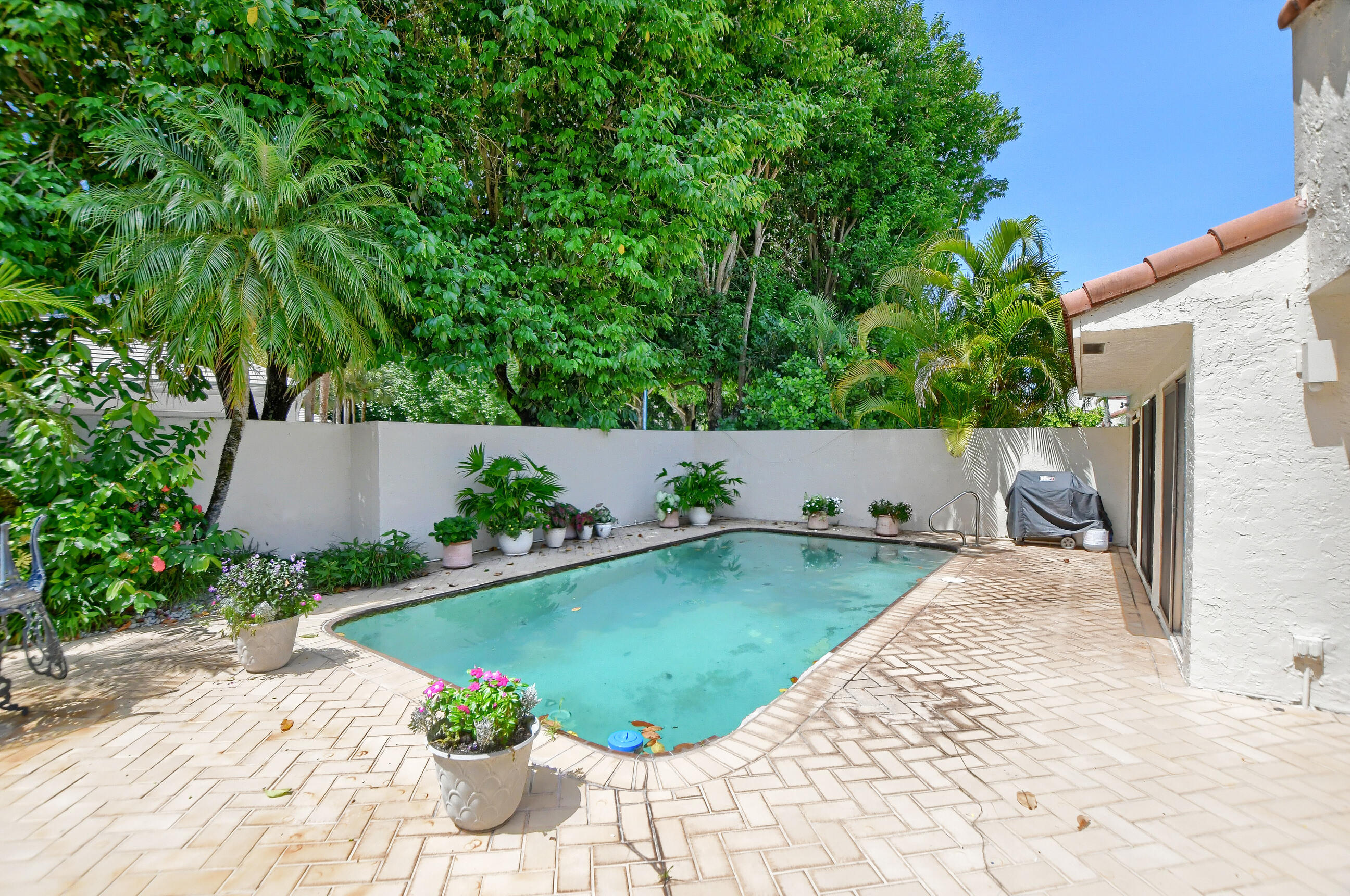 7374 Woodmont Court Boca Raton, FL 33434 - Photo 31 of 42 36_ebf_0180-hdr(5)