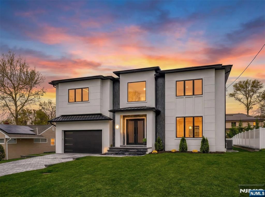 234 Vivien Court Paramus, NJ 07652 - Photo 1 of 50