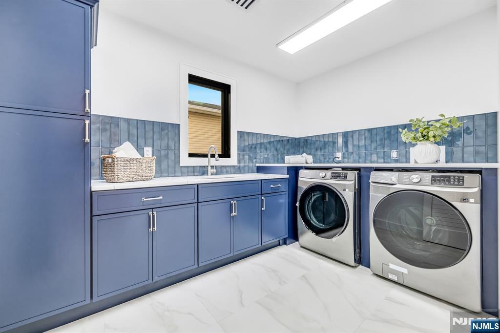 234 Vivien Court Paramus, NJ 07652 - Photo 42 of 50