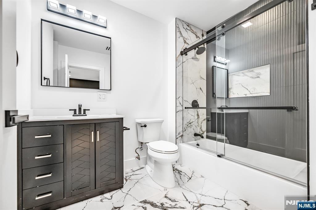 234 Vivien Court Paramus, NJ 07652 - Photo 44 of 50