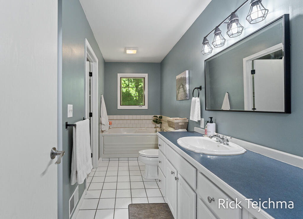10345 Red Oak Ridge Howard City, MI 49329 - Photo 46 of 80 47