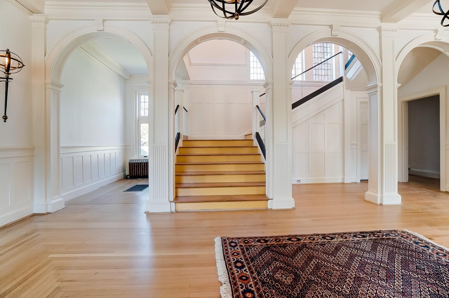 3891 Reading Road Cincinnati, OH 45229 - Photo 22 of 42 Gallery Image 22