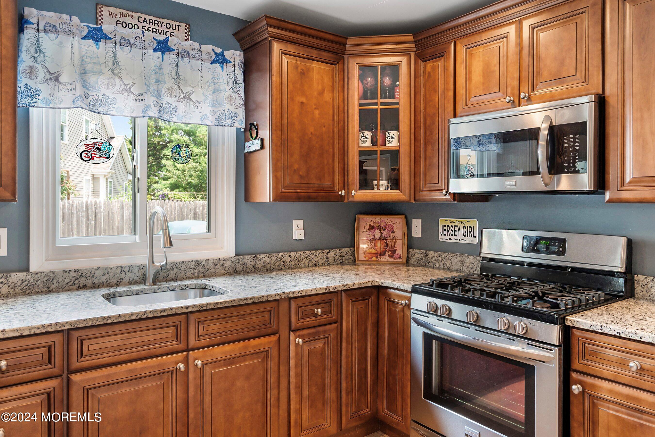 674 Hawks Nest Road Brick, NJ 08724 - Photo 12 of 52 15-Kitchen 1C