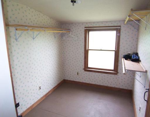 284 Lane Road New Sharon, ME 04955 - Photo 13 of 25 Interior Space/Layout.