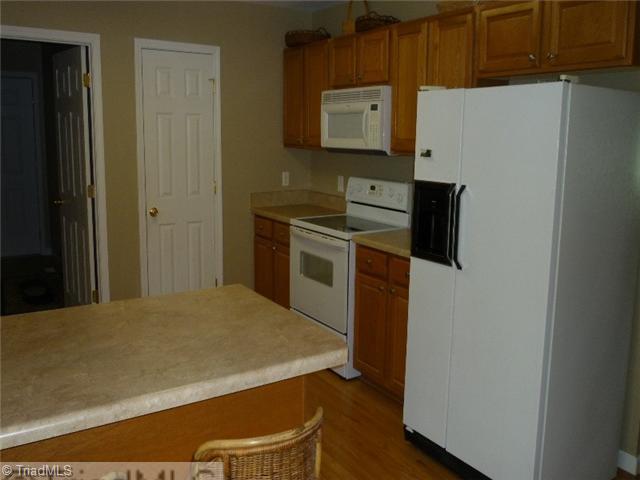 960 Gray Road Lexington, NC 27292 - Photo 3 of 5 Kitchen.