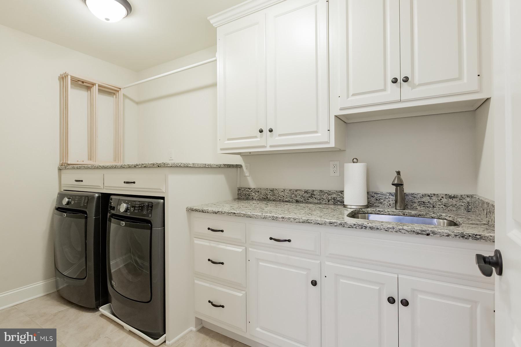 506 East Delp Road Lancaster, PA 17601 - Photo 78 of 119 Second Floor Laundry