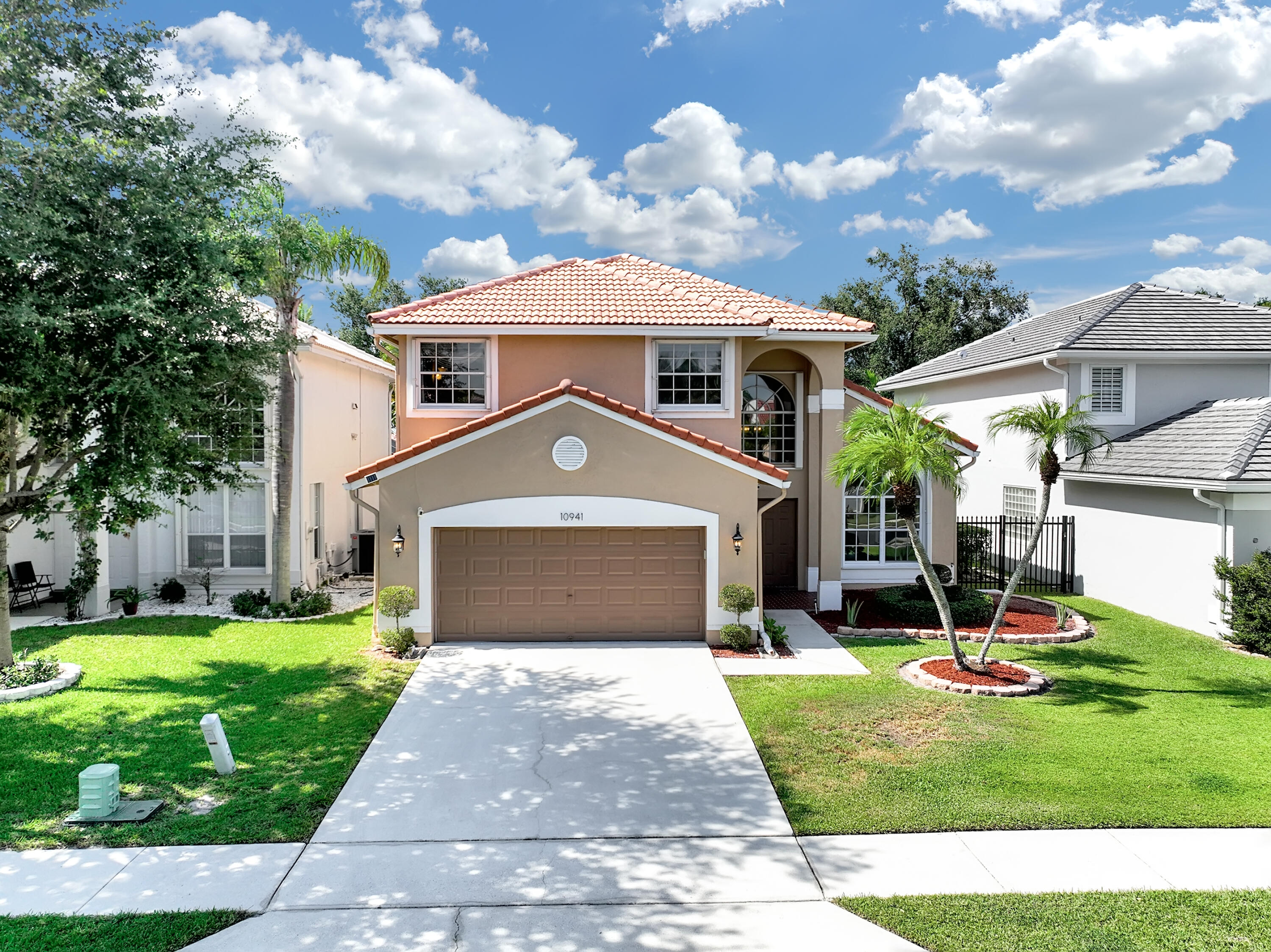 10941 Old Bridgeport Lane Boca Raton, FL 33498 - Photo 1 of 44 front