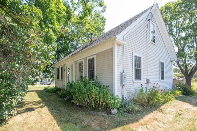 $349,000 | 56 Thomaston Street, Rockland, ME 04841