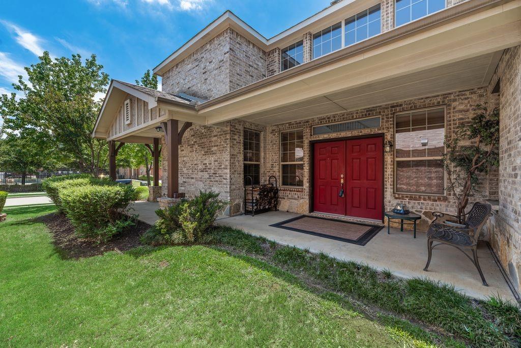 5841 Stone Mountain Road The Colony, TX 75056 - Photo 3 of 40