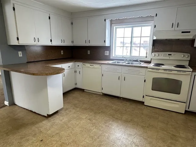 $2,750 | 20 Spring Street, Somersworth, NH 03878