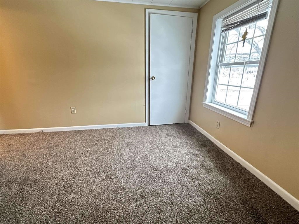 20 Spring Street Somersworth, NH 03878 - Photo 8 of 30