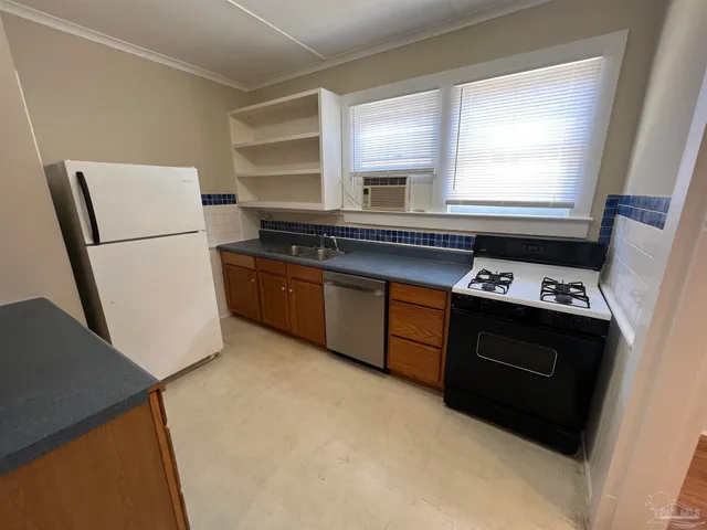 $975 | 1322 East Gadsden Street, Unit A, Pensacola, FL 32501