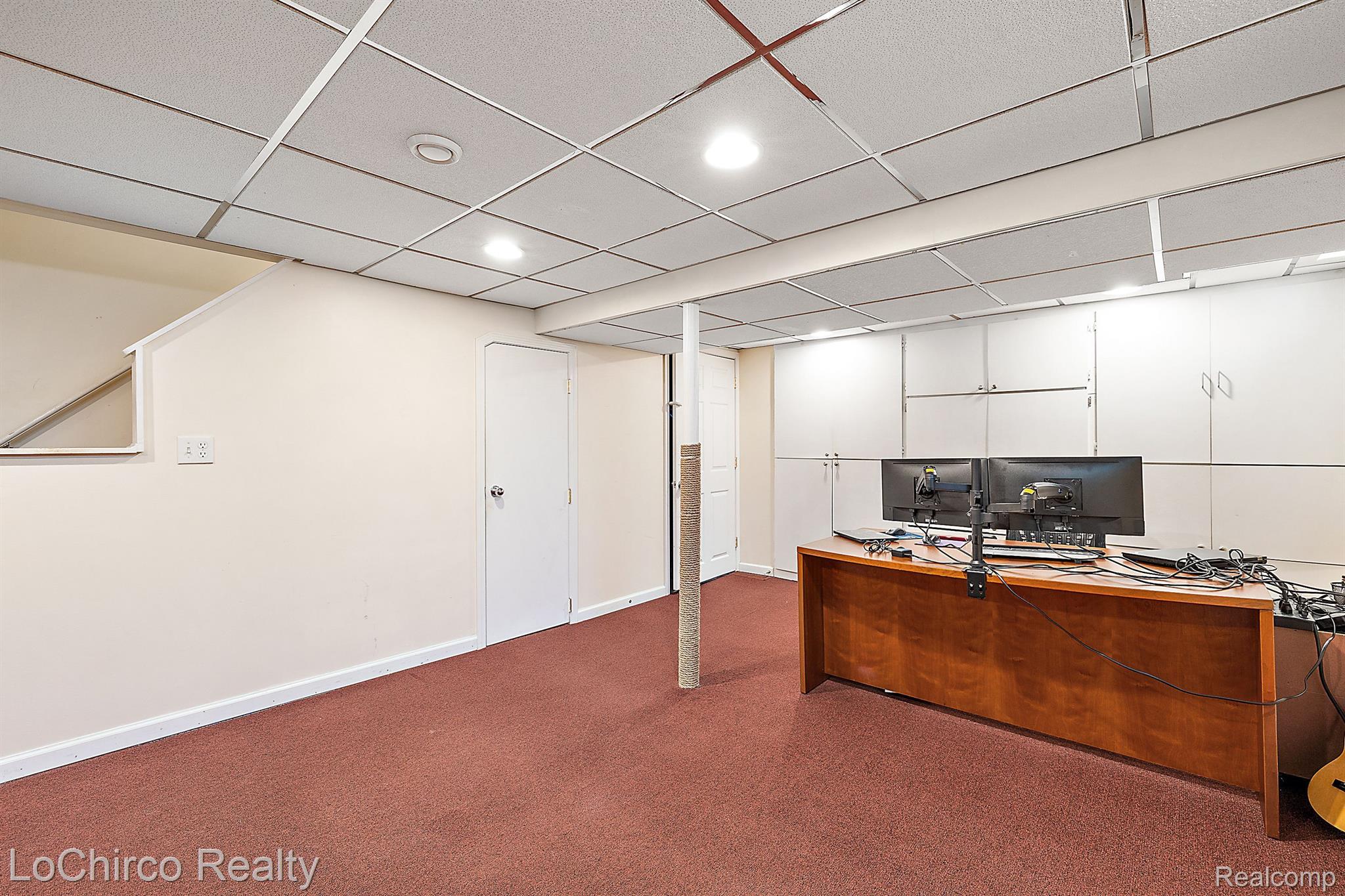 271 Whitney Drive Rochester, MI 48307 - Photo 39 of 53 Gallery Image 39