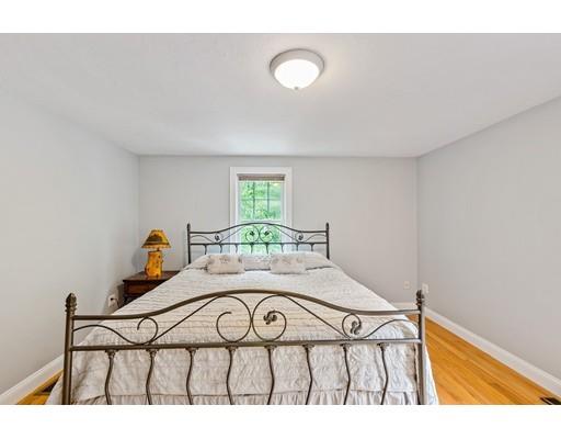 92 Chestnut Road Halifax, MA 02338 - Photo 16 of 26 Gallery Image 16