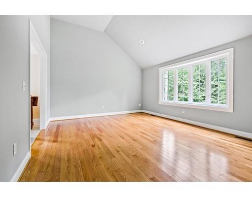 92 Chestnut Road Halifax, MA 02338 - Photo 6 of 26 Gallery Image 6