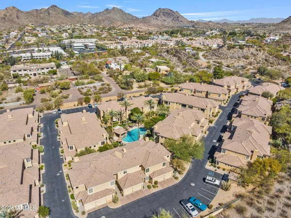 $2,300 | 7887 North 16th Street, Unit 123, Phoenix, AZ 85020