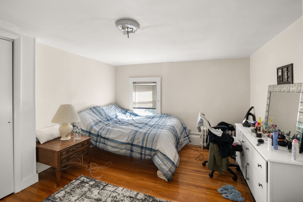 35 Middle Street Newton, MA 02458 - Photo 11 of 27