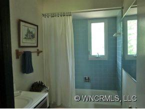 6 Golf View Road Asheville, NC 28804 - Photo 10 of 12 Gallery Image 10