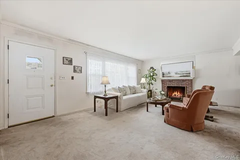 $1,175,000 | 117 Lefferts Road, Garden City, NY 11530