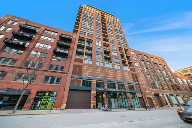 $3,395 | 400 West Ontario Street, Unit 804, Chicago, IL 60654