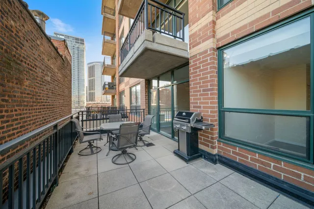 $3,395 | 400 West Ontario Street, Unit 804, Chicago, IL 60654