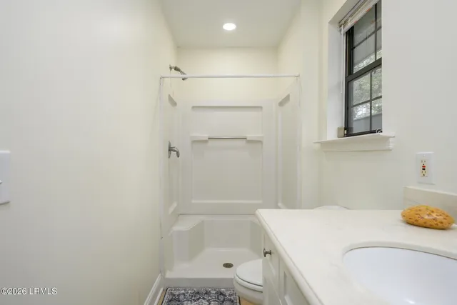 $1,250,000 | 14 Bay Pines Drive, Hilton Head Island, SC 29928