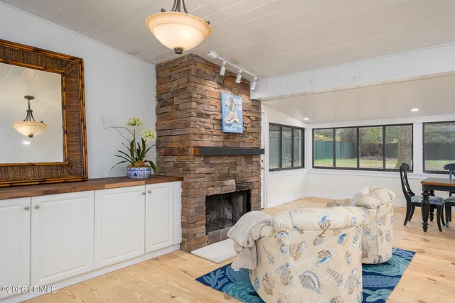 $1,250,000 | 14 Bay Pines Drive, Hilton Head Island, SC 29928