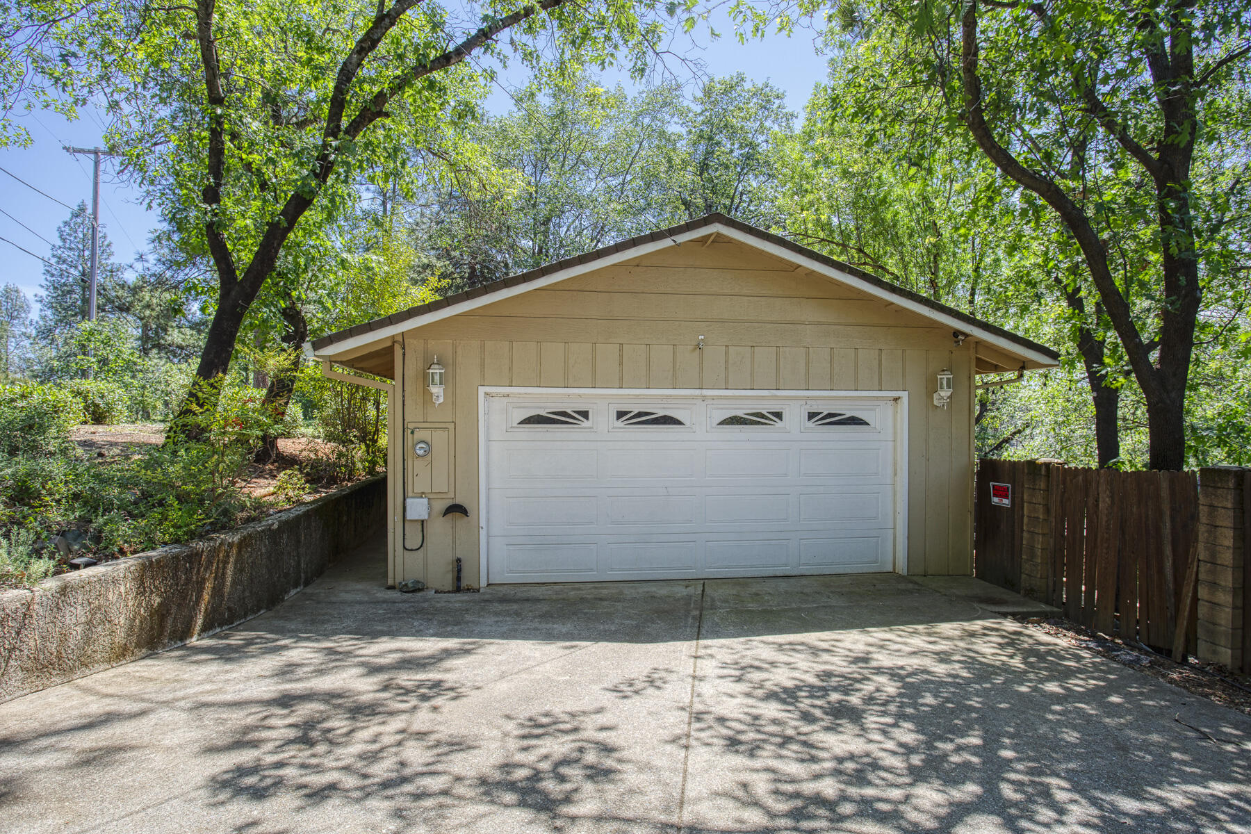 17829 Ranchera Road Shasta Lake, CA 96019 - Photo 2 of 39 a view of a small garden