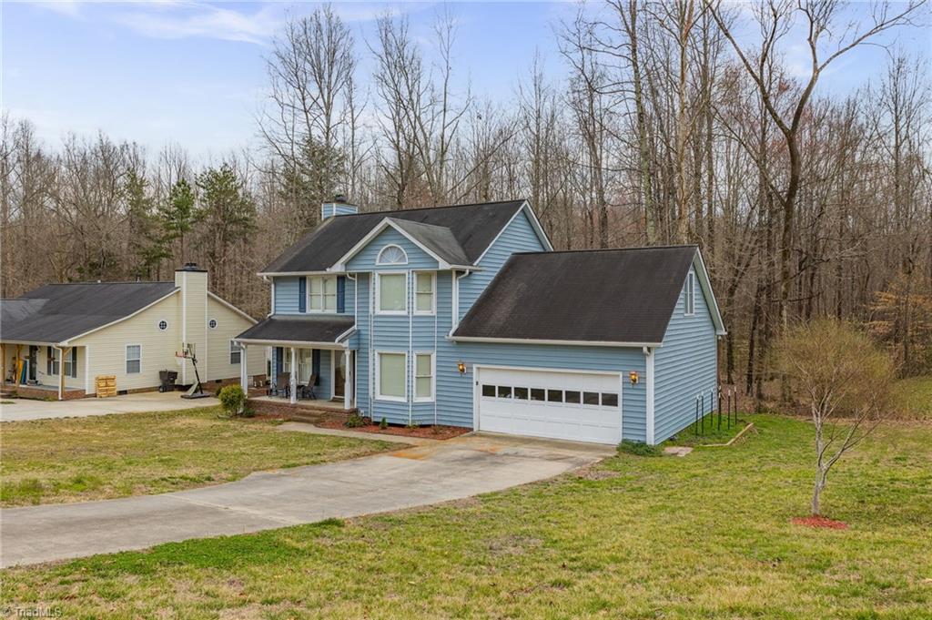 322 Canterbury Road High Point, NC 27262 - Photo 3 of 30 Gallery Image 3