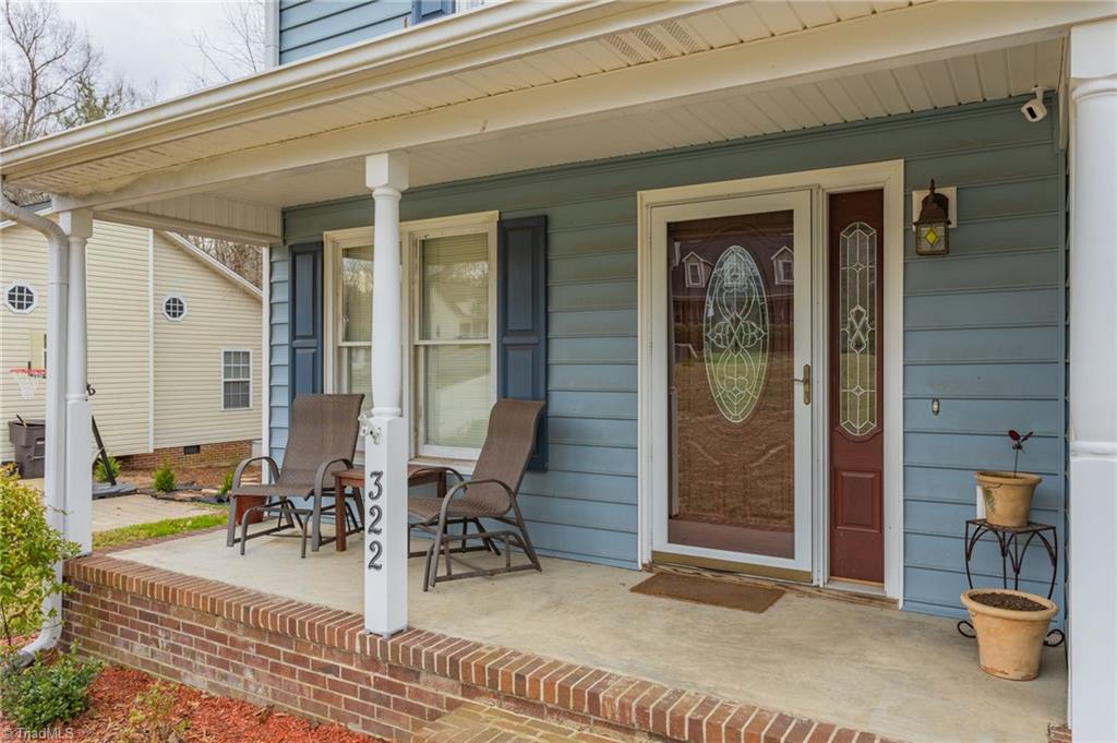 322 Canterbury Road High Point, NC 27262 - Photo 4 of 30 Gallery Image 4