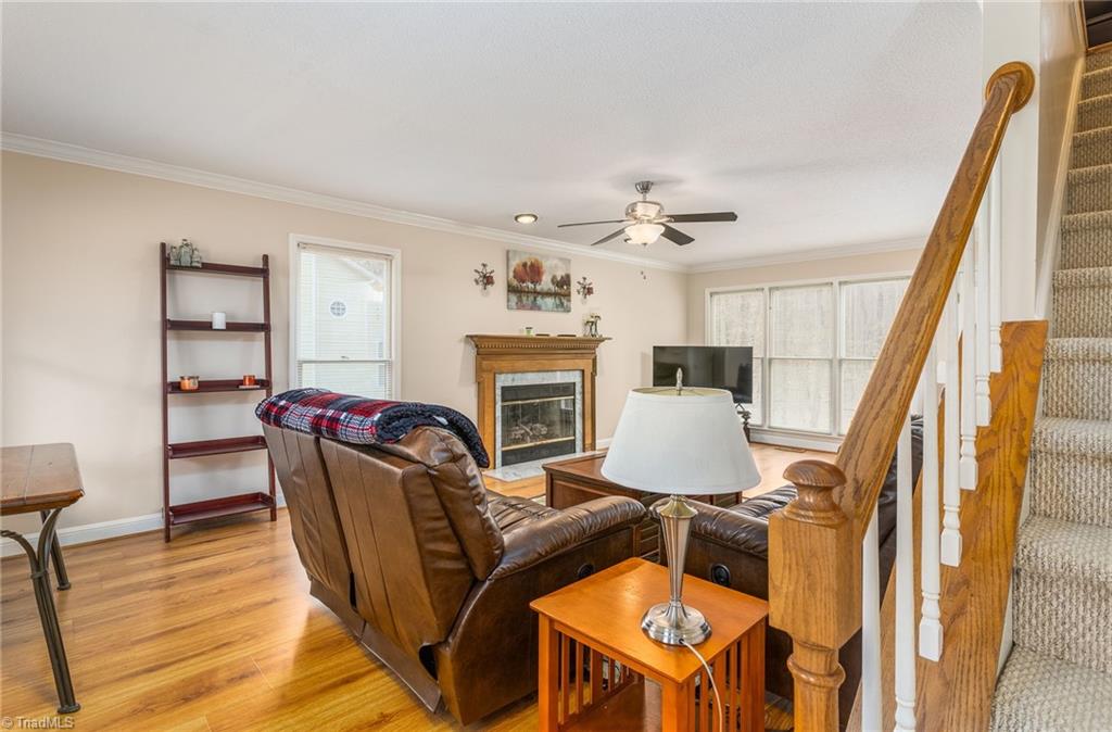 322 Canterbury Road High Point, NC 27262 - Photo 5 of 30 Gallery Image 5