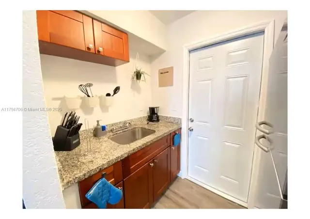 $1,795 | 7638 North Miami Avenue, Unit 2, Miami, FL 33150