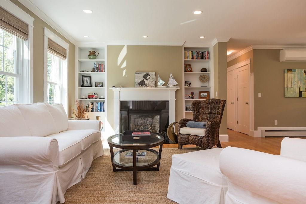 10 Stonegate Road Cape Elizabeth, ME 04107 - Photo 4 of 35 Photo