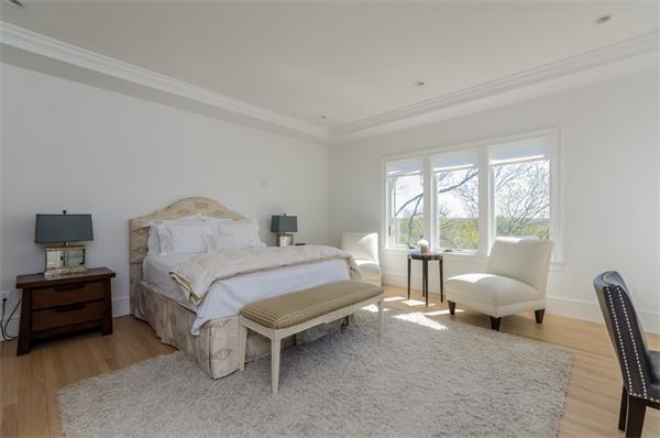 42 Walnut Hill Road Brookline, MA 02467 - Photo 17 of 30 Gallery Image 17