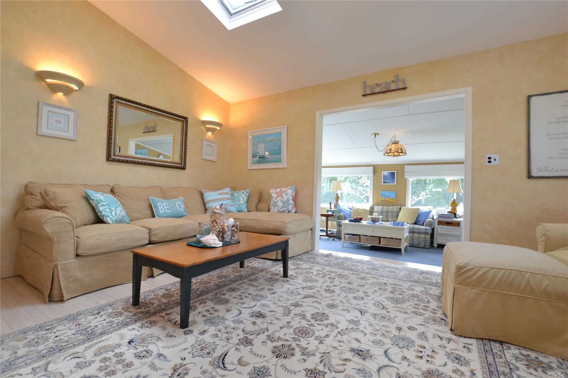 19 Middle Road Hampton Bays, NY 11946 - Photo 19 of 28 Gallery Image 19
