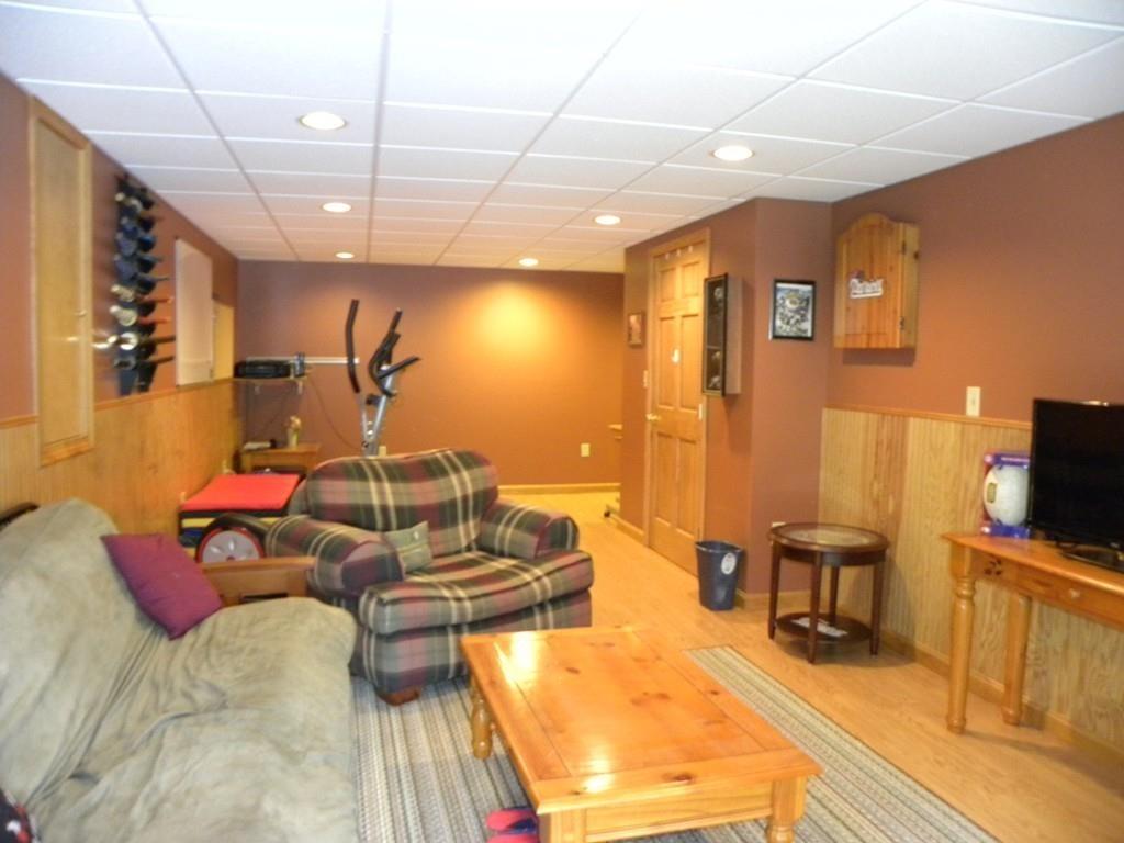 3 Edward Road Dudley, MA 01571 - Photo 6 of 42 Gallery Image 6
