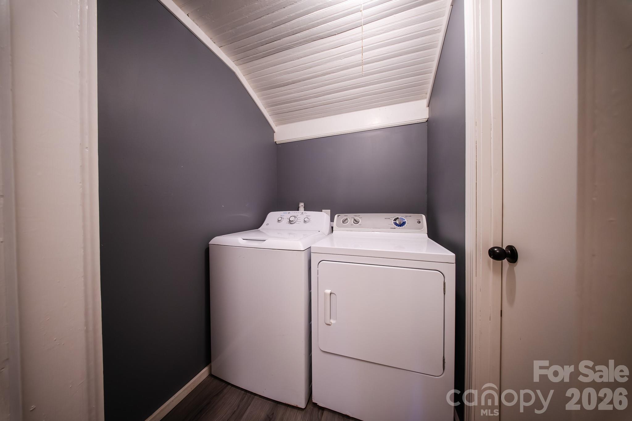 110 North Chestnut Street Morganton, NC 28655 - Photo 14 of 15