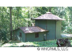 949 Old Country Road Waynesville, NC 28786 - Photo 2 of 22