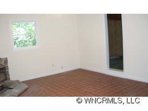 949 Old Country Road Waynesville, NC 28786 - Photo 9 of 22