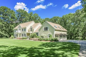 7 Rockrimmon Road North Hampton, NH 03862 - Photo 2 of 27