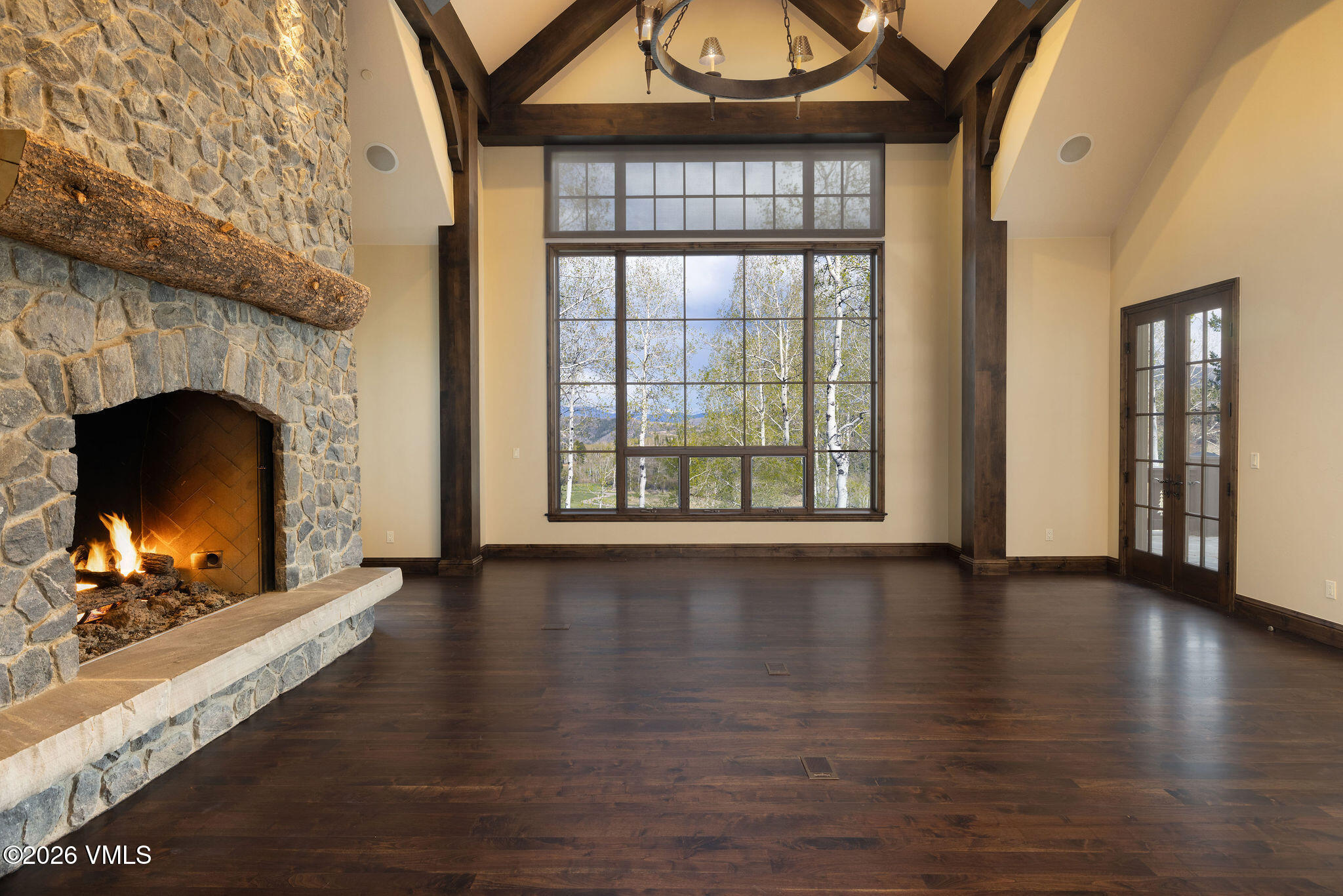 209 Forest Trail Edwards, CO 81632 - Photo 7 of 59 2604_209_forest_tr_interior_living_a