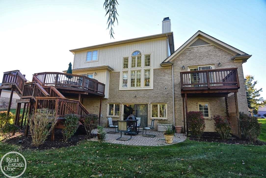 2052 Reagan Drive Rochester Hills, MI 48309 - Photo 63 of 70