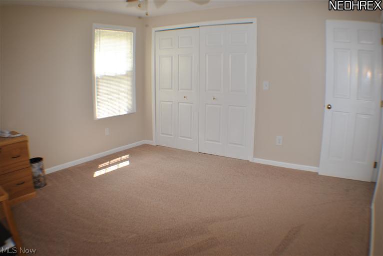 8281 Oberlin Road Elyria, OH 44035 - Photo 18 of 24 Guest bedroom 1