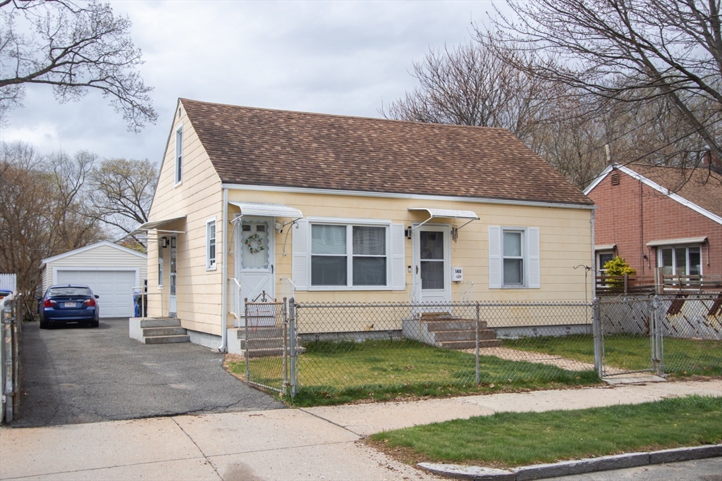 140 Eddy Street Springfield, MA 01104 - Photo 2 of 34