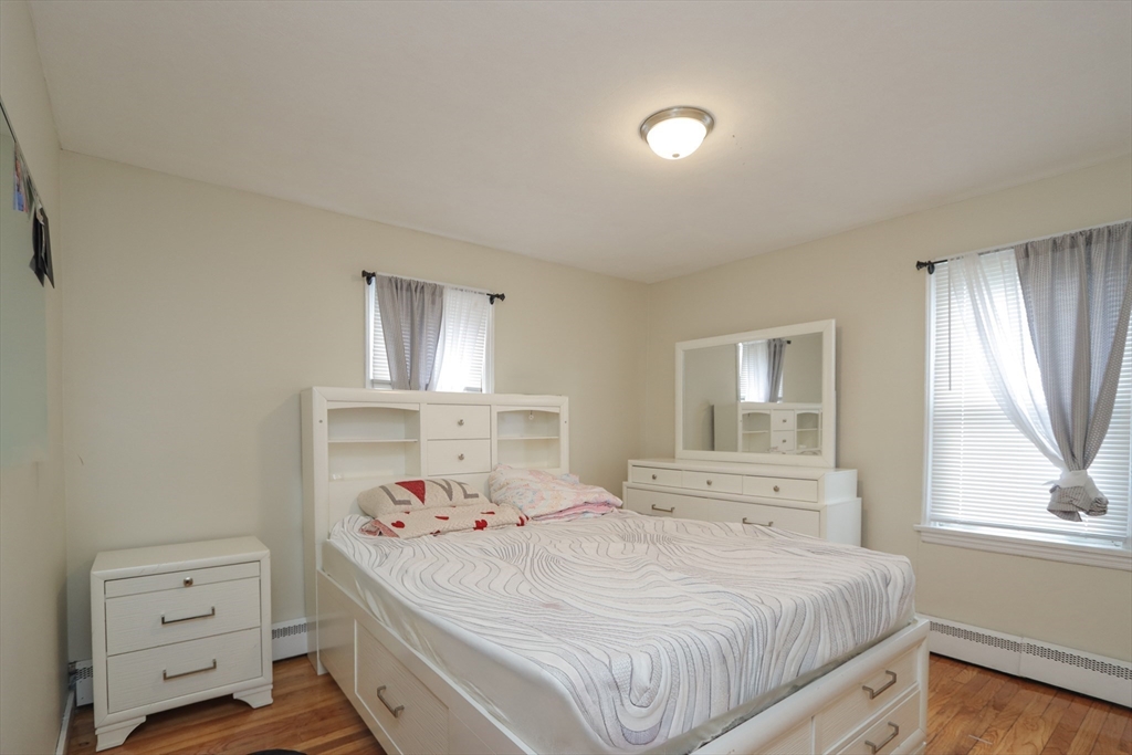 140 Eddy Street Springfield, MA 01104 - Photo 21 of 34